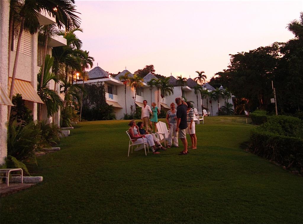 Goblin Hill Villas At San San Drapers 外观 照片