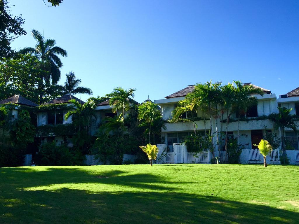 Goblin Hill Villas At San San Drapers 外观 照片